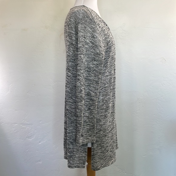 Divided H&M Black and White Open Front Long Sleeve Knit Sweater Size Large - Picture 3 of 9